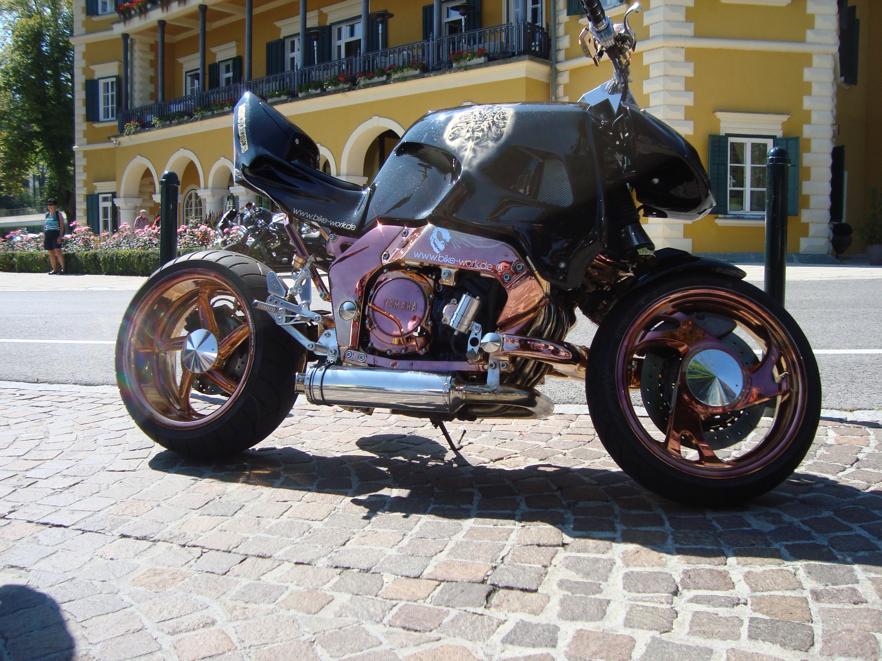 BIKEWORK » Yamaha GTS 1000